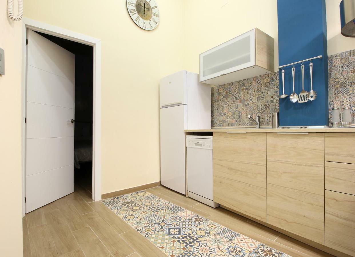 Deluxe Apartment In La Giralda Seville Exterior photo